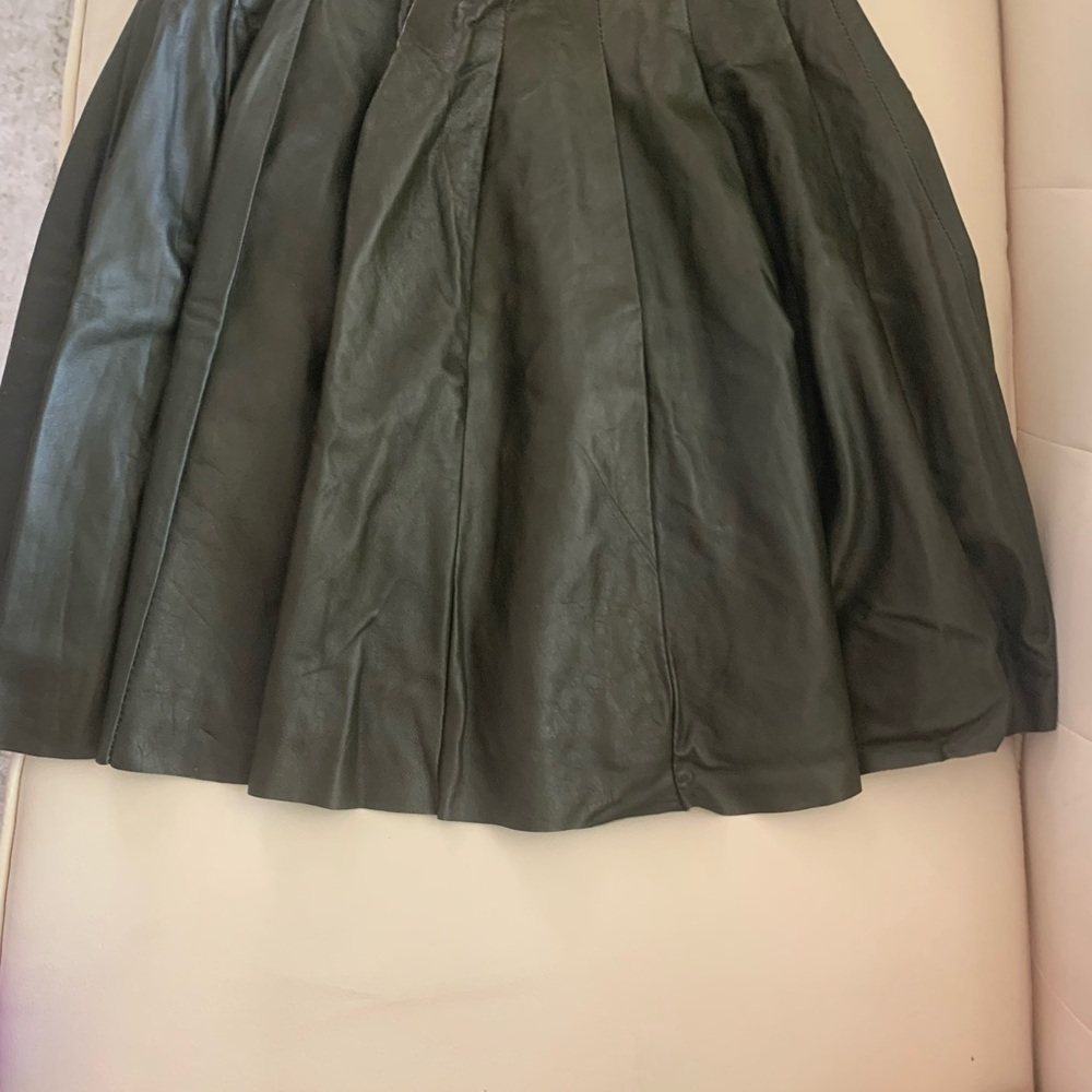 Elegant Black Leather Skirt